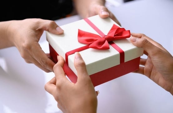 Gift-1