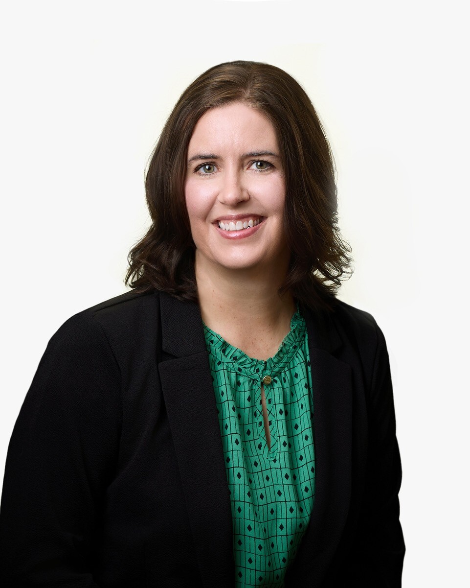 2026-08-17 Dawn Siskow-headshot